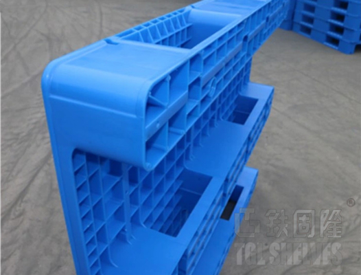 Heavy Duty Plastic Euro Pallets 17.5kgs Weight 6T Static load